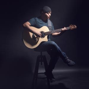 裸体比基尼美女虑待尿口
